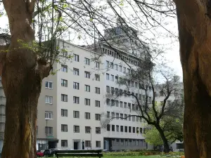Urban Boutique Hotel Center