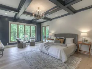 Lake Estate w private Dock on 2 acres Just outside Nashville, Tn!!!