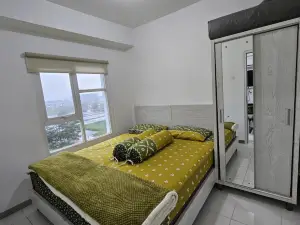 Apartemen for Staycation 2BR WiFi Youtube Netflix HomeTheater