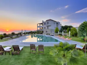 Marini Luxury Apartments and Suites