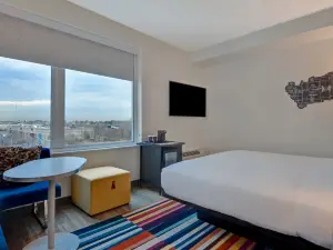 Aloft Secaucus Meadowlands