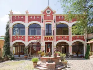 Hotel Centenario Los Arroyitos