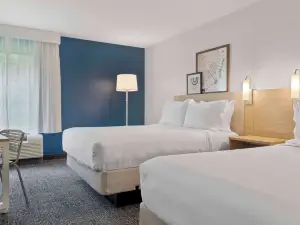 Spark by Hilton Newcomerstown