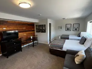 Snow Valley Lodging