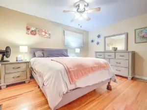 8 Mi to Lake Bowdoin: Pet-friendly Family Home!