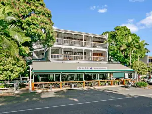 Mantra on the Inlet Port Douglas