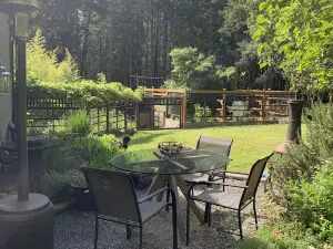 Salt Spring Carriage House B&B