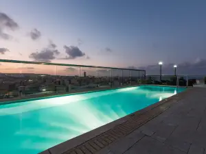 AX โรงแรมวิคตอเรีย