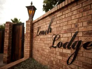 Leach Lodge