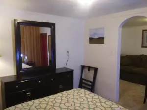 Cozy and Comfortable Powell Apartment