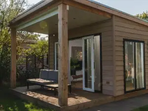 Panorama Lodge Met Hottub 4p