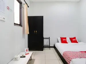 Capital O 3952 Hotel C 18 Cibaduyut