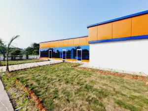 Hotel O Shiva & Restaurant