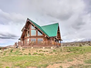 Peaceful la SAL Cabin w/ Fire Pit & Mtn Views