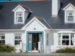 Móinéir House