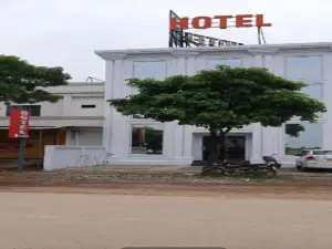 Shyama Hotel