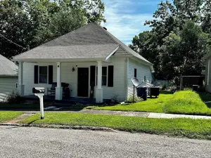 Cozy house on a quiet street