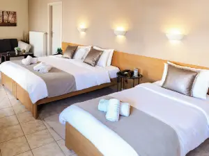 Anesis Hotel