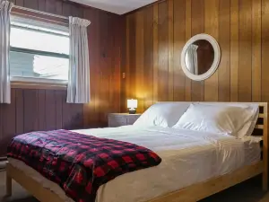 Sunnylea Resort