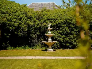 Glen Mhor Hotel at Uile-Bheist 'Brewstillery'