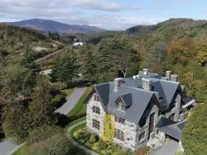 Castle Hill Resort and Spa