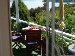 Aimeo Cottage