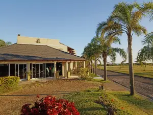 Brisas del Lago Apart y Hotel
