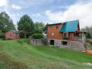Glade Mountain Top Retreat - 3 Br Cabin