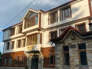 MEŞEİÇİ Butik Hotel