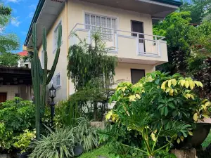 Rqs Hostel