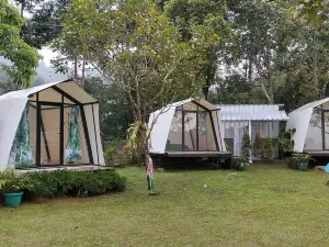 D Paseban Glamping
