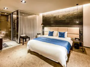 Hotel Bentley