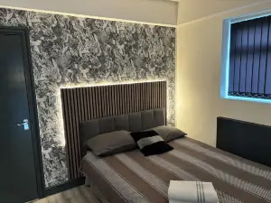 Hills View Apartments