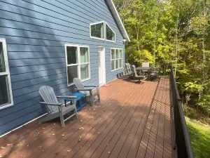 New Construction Lake House w/ Private Beach on Knife Lake w/ Pontoon Rental