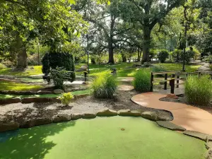 REST IN THE  FOREST RECENTLY REMODELED VILLA WALKING DISTANCE FROM STARVED ROCK