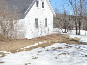 Historic Schoolhouse in Rural Vermont Beauty Spot