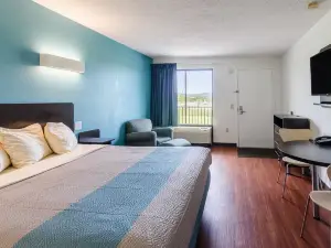 Motel 6 Lexington, VA