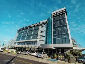Hotel City Plaza & Suites