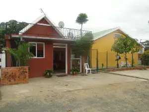 Hotel H1