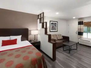 Ramada by Wyndham El Paso