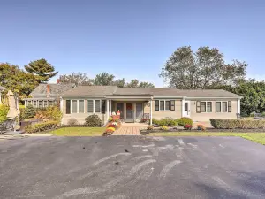 Tranquil Swansea Retreat w/ Fire Pit & Grill!