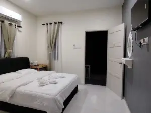 D Paddy HR Guest House