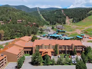 The Lodge at Angel Fire Resort