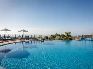 Casa León Royal Retreat