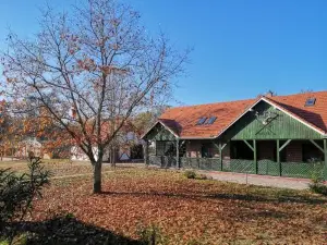 Villa Kazaw