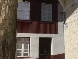 Casa Portas 8&10