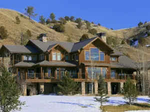 Grey Cliffs Ranch