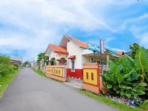 OYO 90977 Wisma Pelangi Palopo