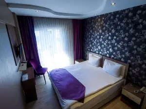 Udi Hotel