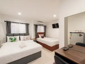 Royal BJ Hotel